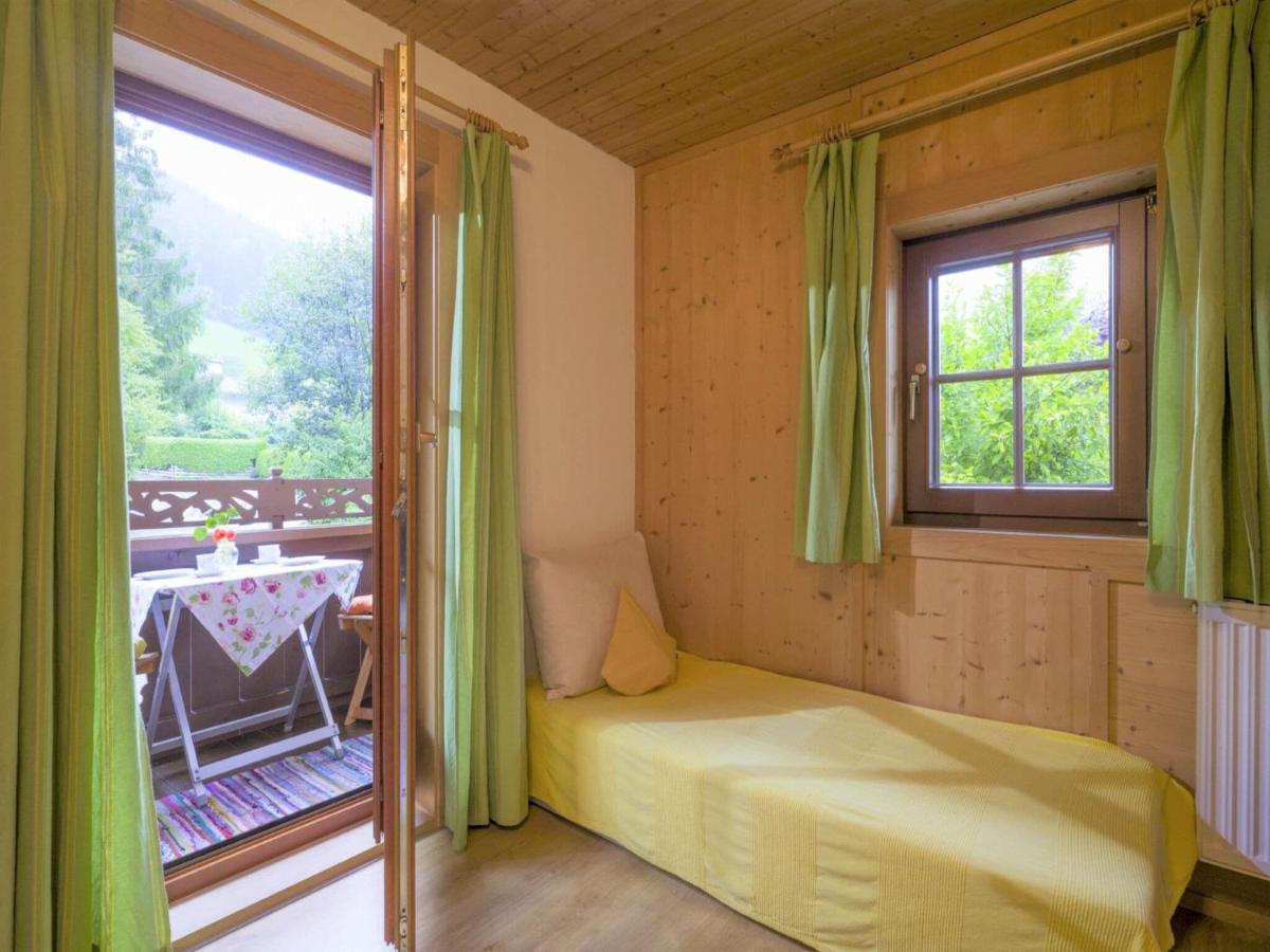 Apartment In Top Location In Fuegen With Balcony Exterior photo