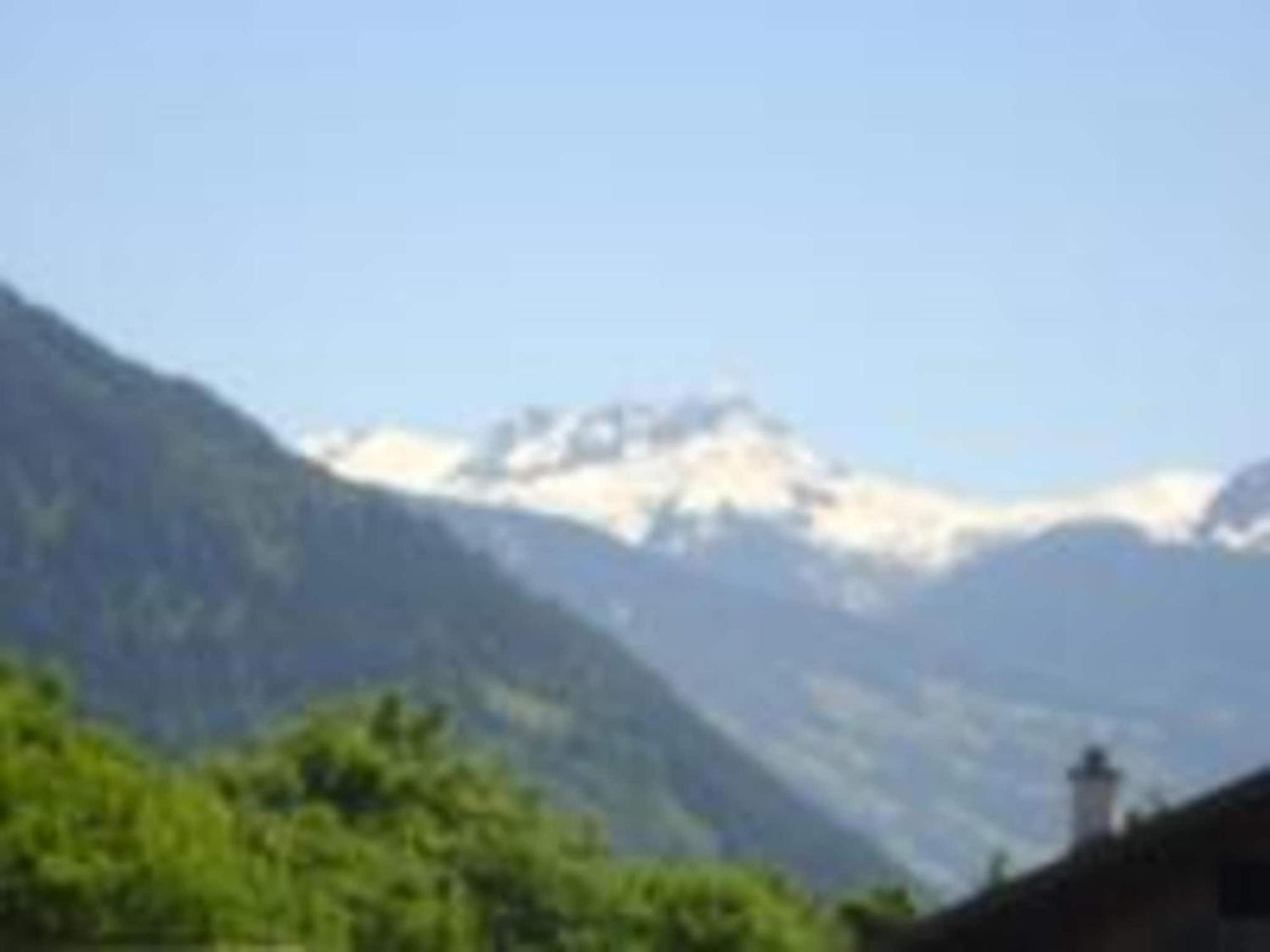 Apartment In Top Location In Fuegen With Balcony Exterior photo